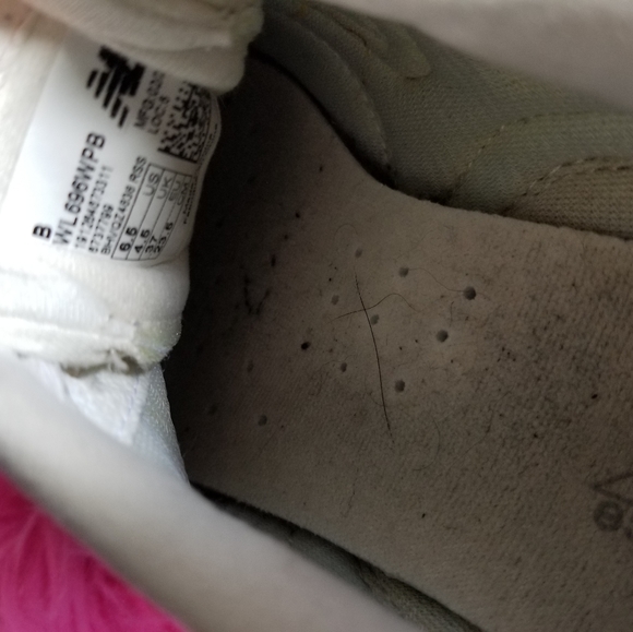 New Balance White Beige Suede Sneaker size 8 wl696wpb - Picture 3 of 5